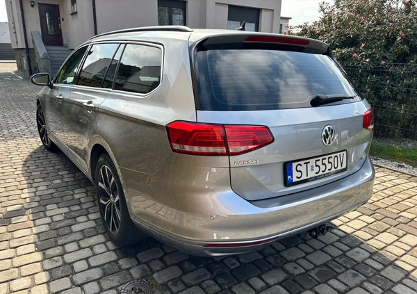 Volkswagen Passat cena 74900 przebieg: 126600, rok produkcji 2019 z Tychy małe 254